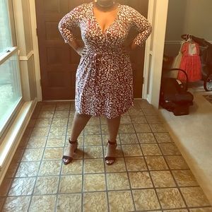 Burgundy cheetah print wrap dress (2x)